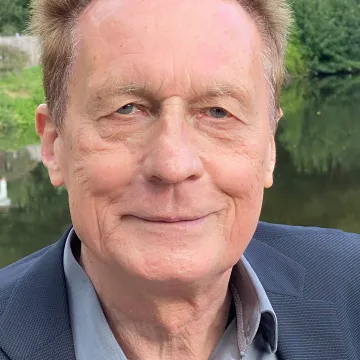 Rolf Sürig am Leinewehr